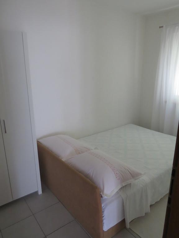 Apartments Lovric - 30 Meters To The Beach Trogir Exterior photo